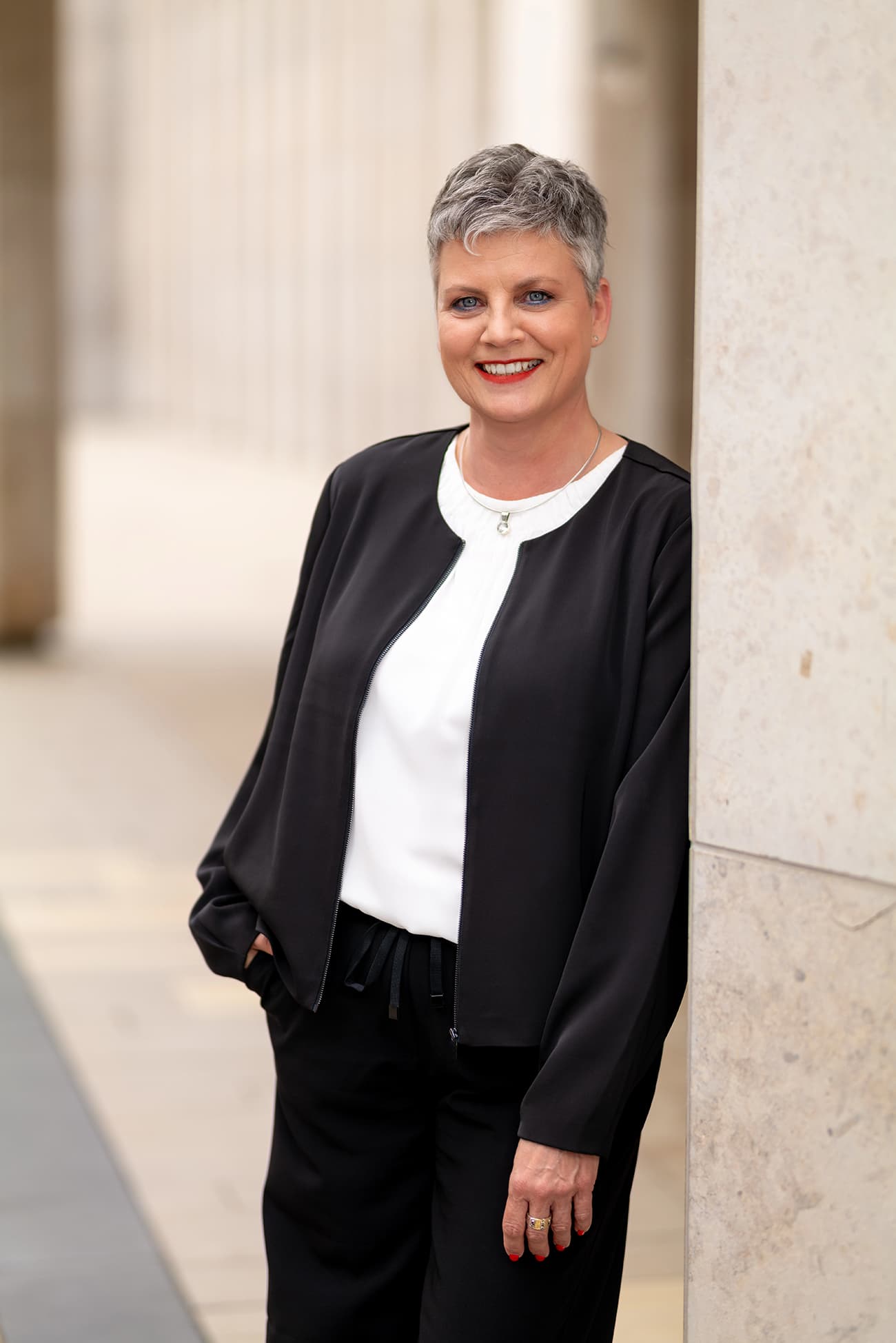 Katrin Hahn